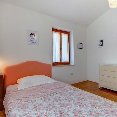 Guest house Alma