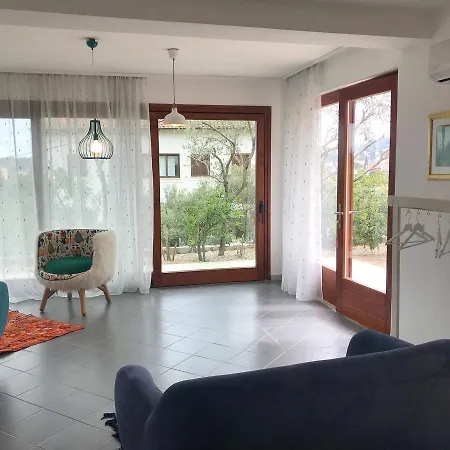 Alma Πανσιόν 4*