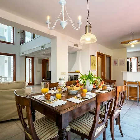 Guest house Alma Veli Losinj