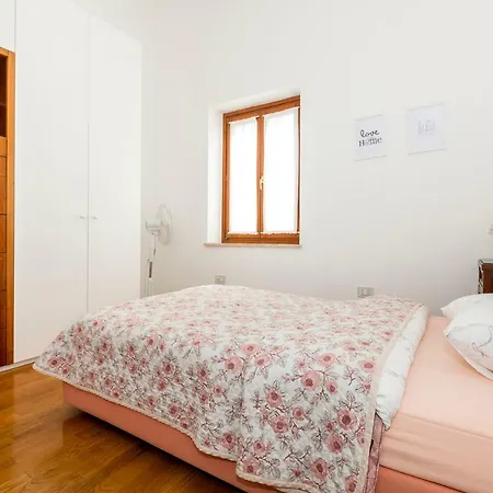 Πανσιόν Alma Veli Lošinj