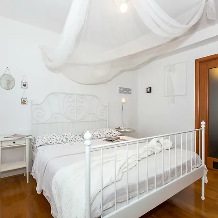 Alma 4* Lussingrande
