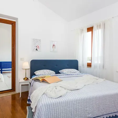 Alma 4* Lussingrande